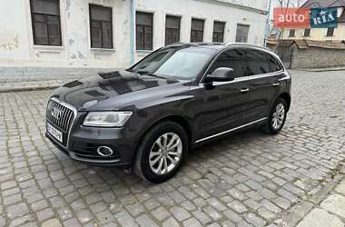 Позашляховик / Кросовер Audi Q5 2016 в 