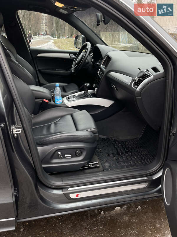 Внедорожник / Кроссовер Audi Q5 2016 в Харькове