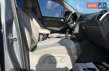Внедорожник / Кроссовер Audi Q5 2010 в 
