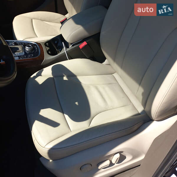 Внедорожник / Кроссовер Audi Q5 2011 в Запорожье
