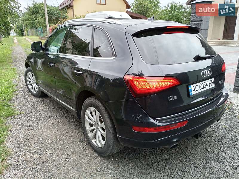 Внедорожник / Кроссовер Audi Q5 2015 в Луцке