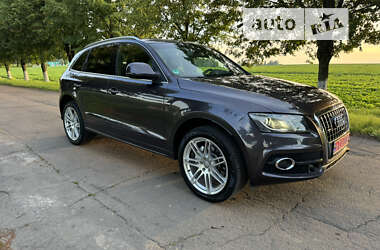 Внедорожник / Кроссовер Audi Q5 2011 в 