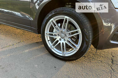 Внедорожник / Кроссовер Audi Q5 2011 в 