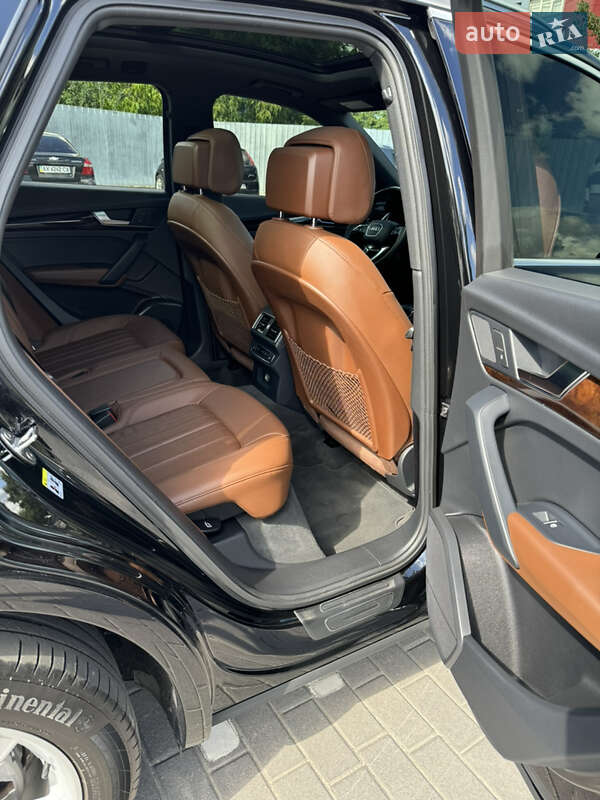 Внедорожник / Кроссовер Audi Q5 2018 в Харькове