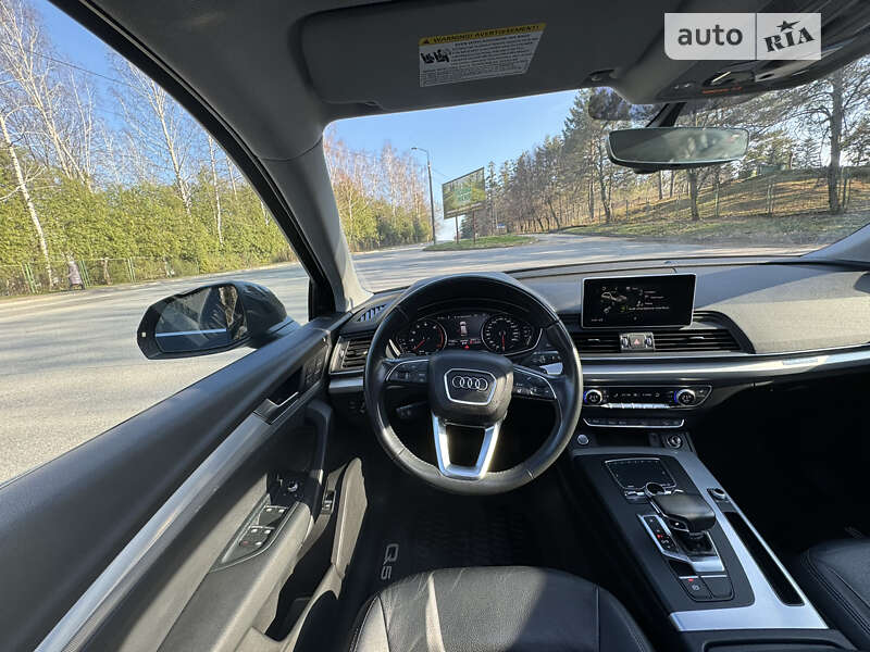 Внедорожник / Кроссовер Audi Q5 2017 в Трускавце