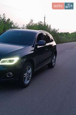 Внедорожник / Кроссовер Audi Q5 2013 в 