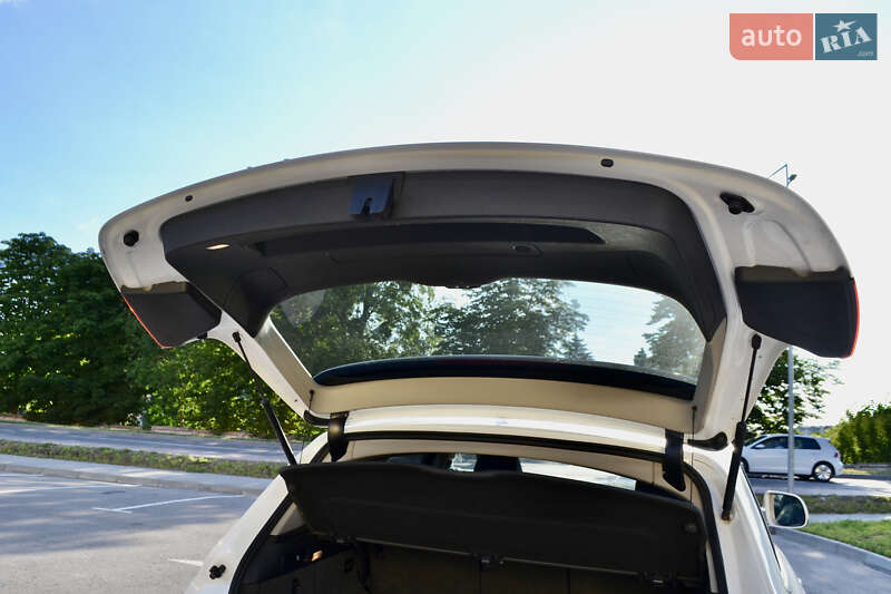 Внедорожник / Кроссовер Audi Q5 2011 в Ровно