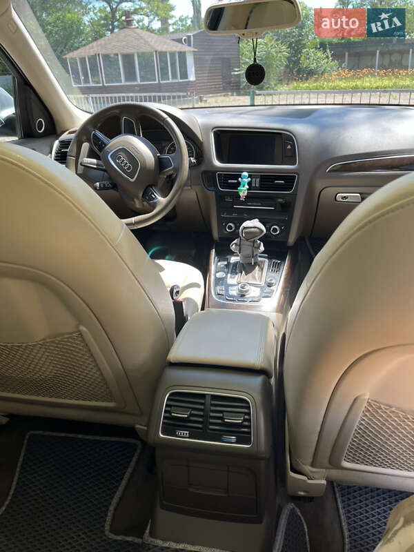 Внедорожник / Кроссовер Audi Q5 2012 в Очакове фото 17 Внедорожник / Кроссовер Audi Q5 2012 в Очакове