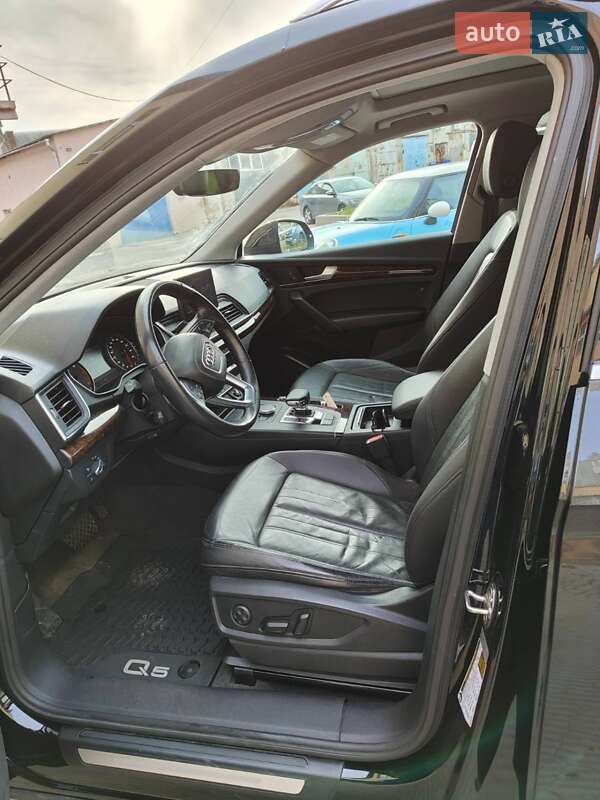 Внедорожник / Кроссовер Audi Q5 2018 в Львове фото 9 Внедорожник / Кроссовер Audi Q5 2018 в Львове