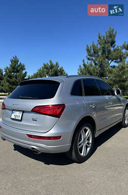 Внедорожник / Кроссовер Audi Q5 2015 в 