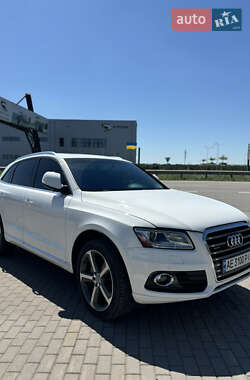 Внедорожник / Кроссовер Audi Q5 2015 в 