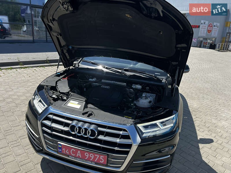 Внедорожник / Кроссовер Audi Q5 2019 в Ивано-Франковске