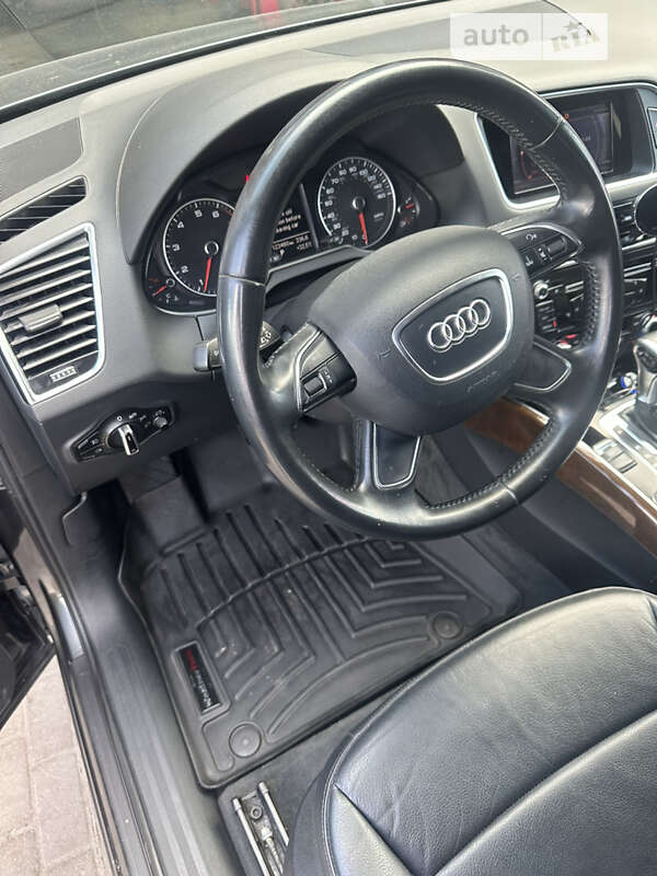 Внедорожник / Кроссовер Audi Q5 2015 в Киеве
