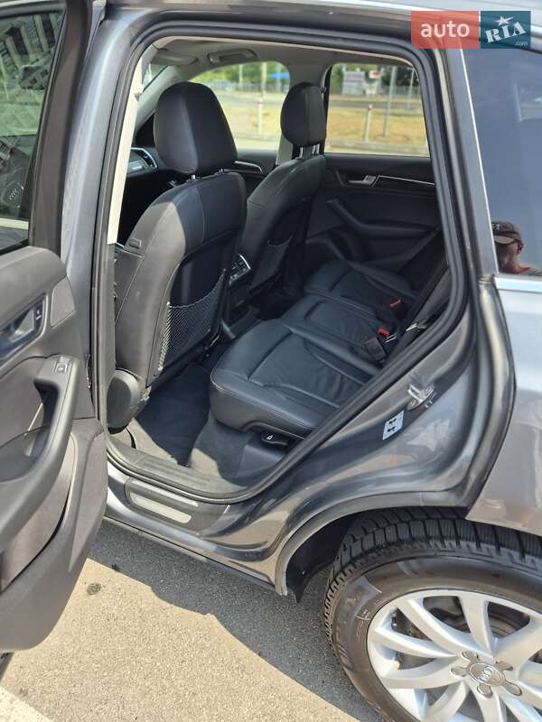 Внедорожник / Кроссовер Audi Q5 2014 в Киеве