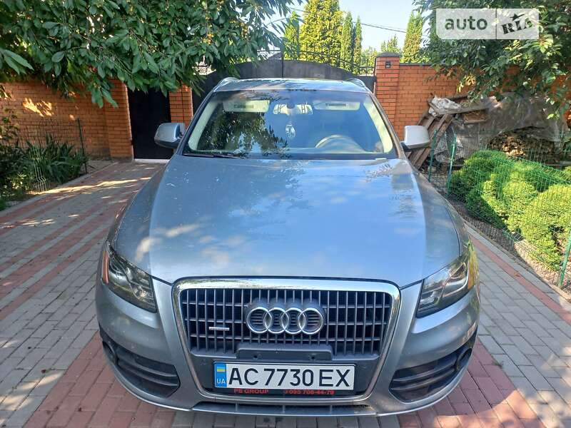 Внедорожник / Кроссовер Audi Q5 2011 в Луцке