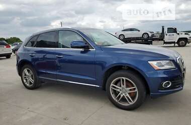 Внедорожник / Кроссовер Audi Q5 2017 в 