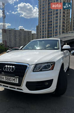 Внедорожник / Кроссовер Audi Q5 2011 в Одессе