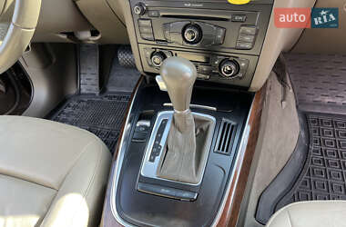 Внедорожник / Кроссовер Audi Q5 2010 в 