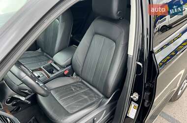 Внедорожник / Кроссовер Audi Q5 2018 в 