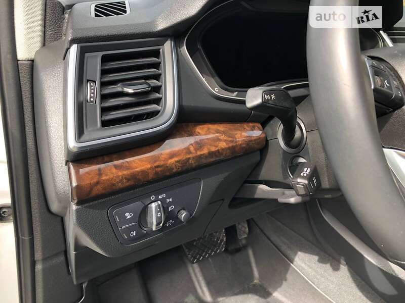 Внедорожник / Кроссовер Audi Q5 2019 в Львове фото 13 Внедорожник / Кроссовер Audi Q5 2019 в Львове