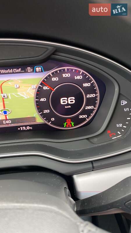 Позашляховик / Кросовер Audi Q5 2018 в Львові