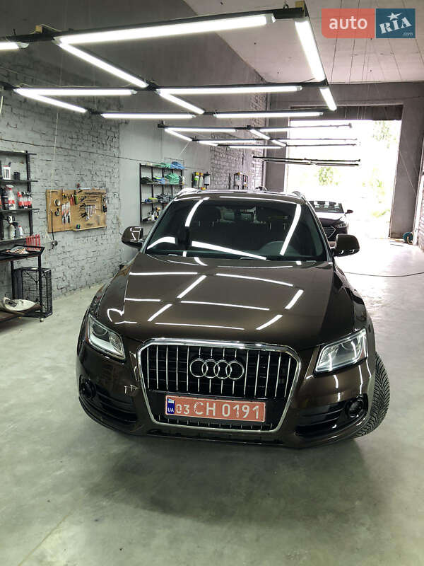 Внедорожник / Кроссовер Audi Q5 2015 в Владимире