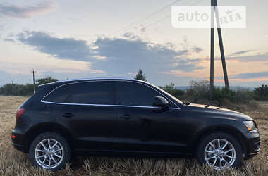 Внедорожник / Кроссовер Audi Q5 2011 в Кицмани