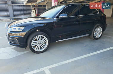 Внедорожник / Кроссовер Audi Q5 2017 в Киеве