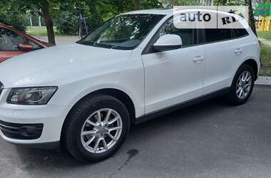 Внедорожник / Кроссовер Audi Q5 2010 в Киеве