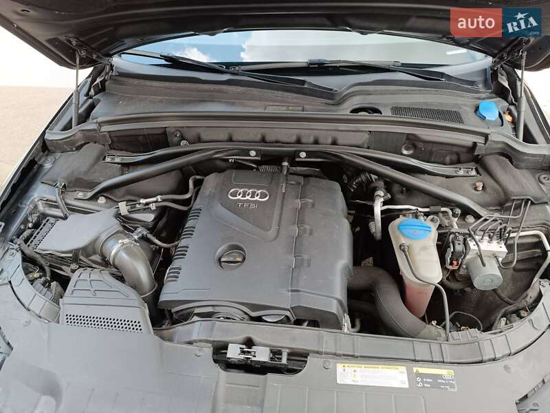 Внедорожник / Кроссовер Audi Q5 2016 в Киеве