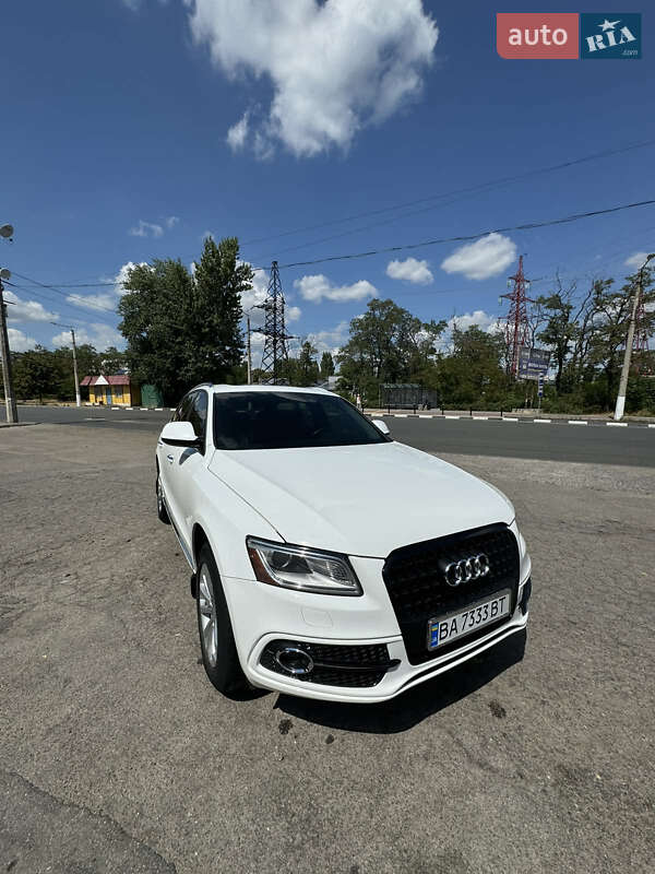 Внедорожник / Кроссовер Audi Q5 2015 в Кропивницком