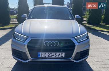 Внедорожник / Кроссовер Audi Q5 2018 в 