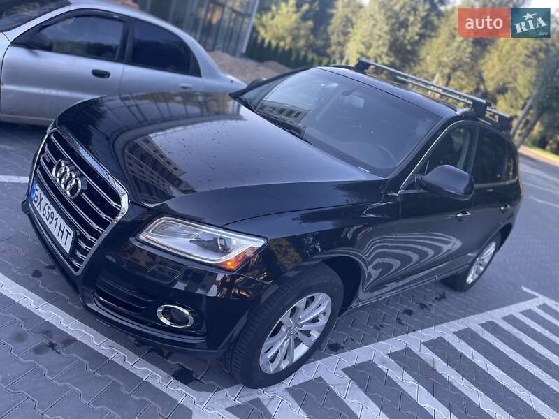 Внедорожник / Кроссовер Audi Q5 2015 в Хмельницком