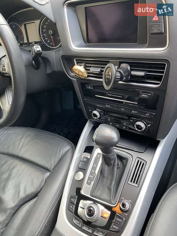 Внедорожник / Кроссовер Audi Q5 2014 в Виннице