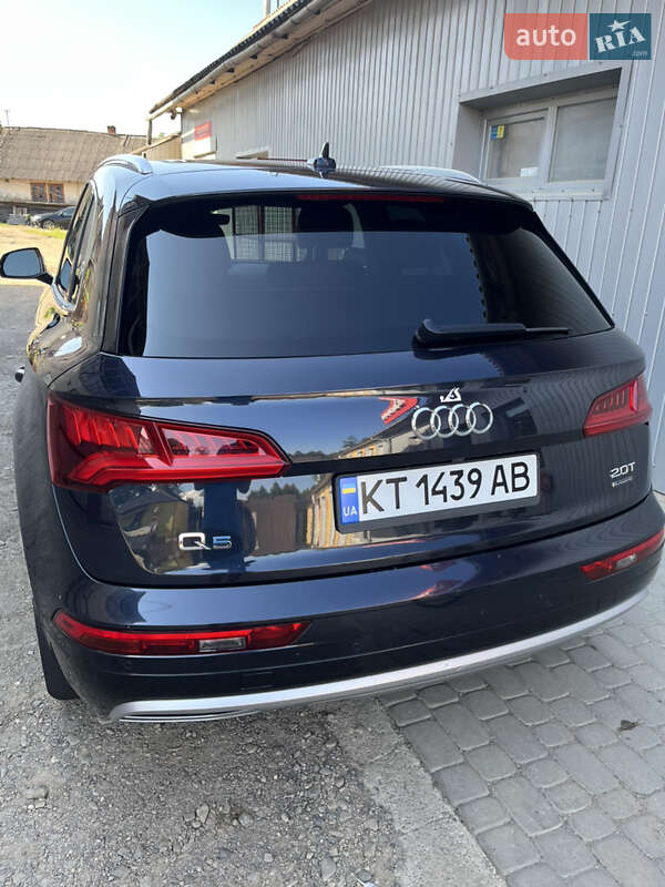 Внедорожник / Кроссовер Audi Q5 2018 в Ивано-Франковске