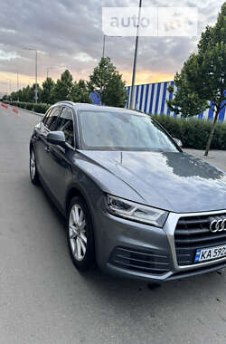 Внедорожник / Кроссовер Audi Q5 2020 в Киеве