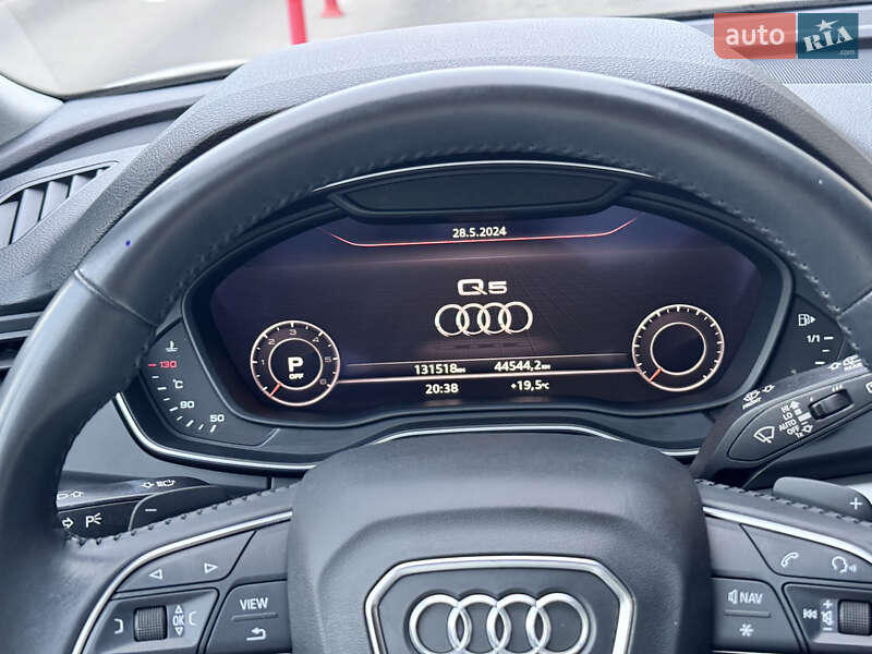 Позашляховик / Кросовер Audi Q5 2020 в Києві