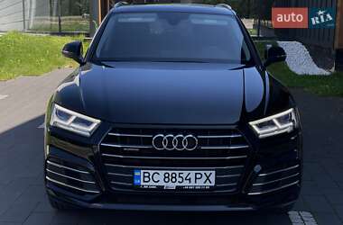 Позашляховик / Кросовер Audi Q5 2020 в Львові