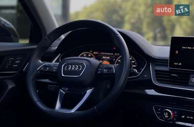 Внедорожник / Кроссовер Audi Q5 2020 в Львове