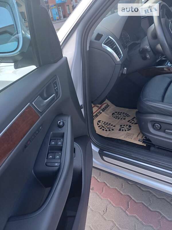 Внедорожник / Кроссовер Audi Q5 2011 в Ковеле