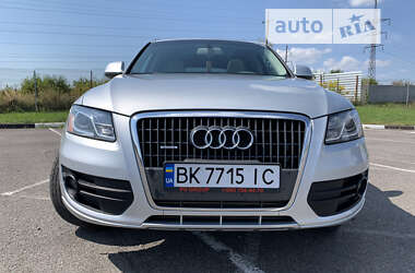 Внедорожник / Кроссовер Audi Q5 2010 в Ровно