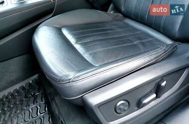 Внедорожник / Кроссовер Audi Q5 2020 в 