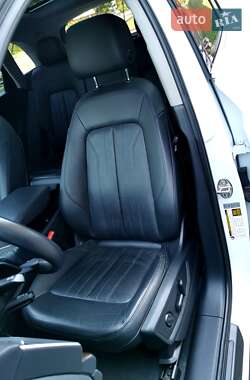 Внедорожник / Кроссовер Audi Q5 2020 в 