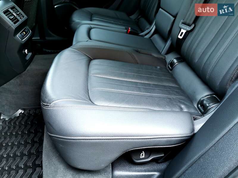 Внедорожник / Кроссовер Audi Q5 2020 в Киеве фото 39 Внедорожник / Кроссовер Audi Q5 2020 в Киеве