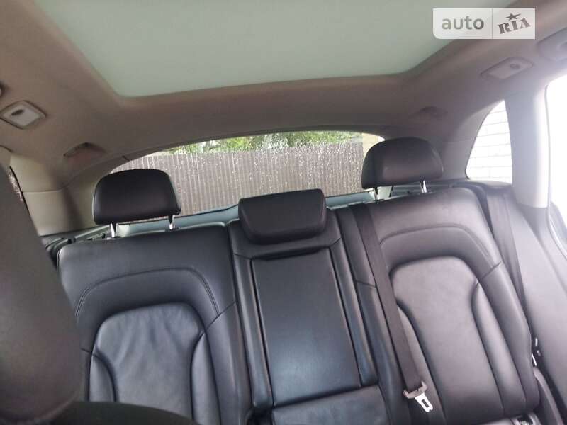 Внедорожник / Кроссовер Audi Q5 2011 в Житомире