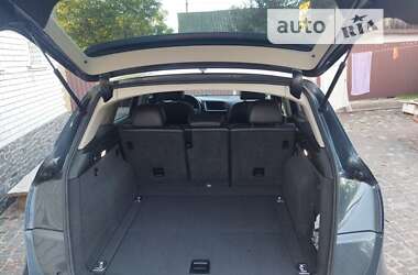 Внедорожник / Кроссовер Audi Q5 2011 в 