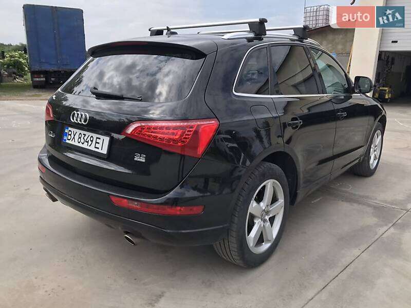 Внедорожник / Кроссовер Audi Q5 2009 в Славуте