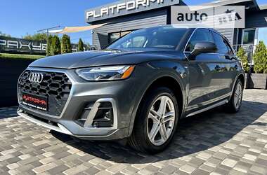 Позашляховик / Кросовер Audi Q5 2022 в 