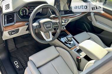 Позашляховик / Кросовер Audi Q5 2022 в 