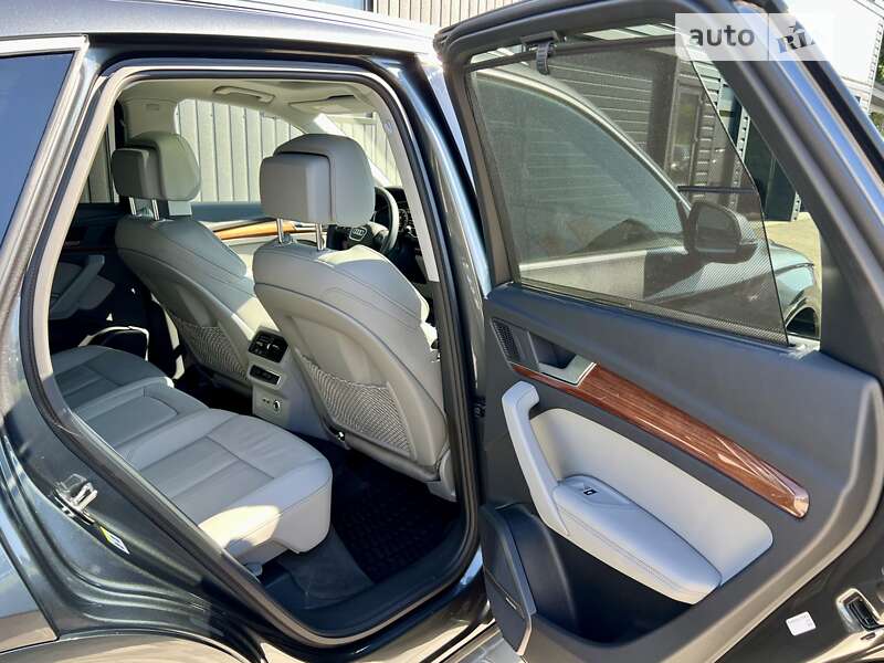 Внедорожник / Кроссовер Audi Q5 2022 в Киеве фото 45 Внедорожник / Кроссовер Audi Q5 2022 в Киеве